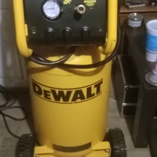 Photo of Dewalt air compressor 
