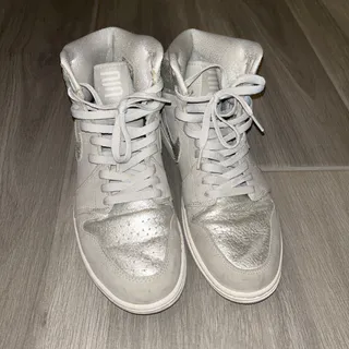 Photo of Jordan Retro 1 25th Anniversary