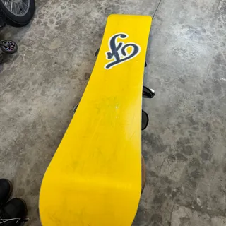 Photo of Forum Snowboard 