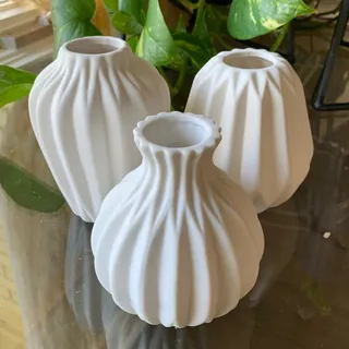 Photo of Set of 3 CERAMIC VASES White Textured Ceramic Bud/Stem/Shelf Vases NEW