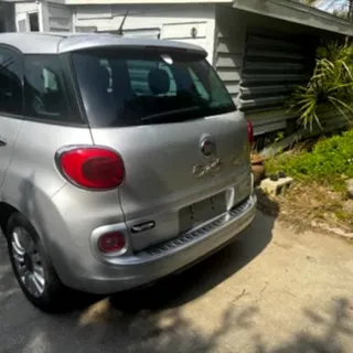 Photo of fiat 500L  EASY