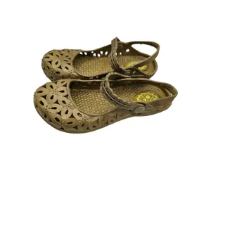 Photo of Toddler Girls Sz 10 Mary Jane Style Ballet Flats Gold Floral