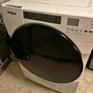 Photo of Whirlpool washer and dryer combo