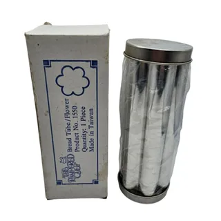 Photo of The Pampered Chef Valtrompia Bread Tube Flower Metal Scalloped Edges Baking