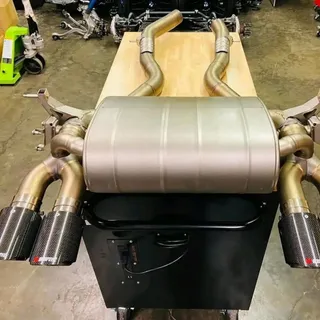 Photo of BMW original Akrapovic titanium Exhaust system