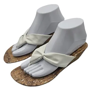 Photo of Montego Bay Club Womens Sz 8 Cork Wedge Sandals White Leather Strap