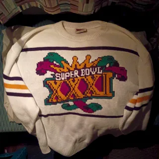 Photo of Super bowl XXXI sweater Green Bay beats Patriots
