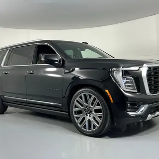Photo of 2025 GMC Yukon XL Denali Ultimate