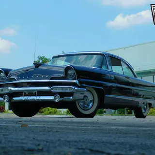 Photo of 1956 Lincoln Premiere